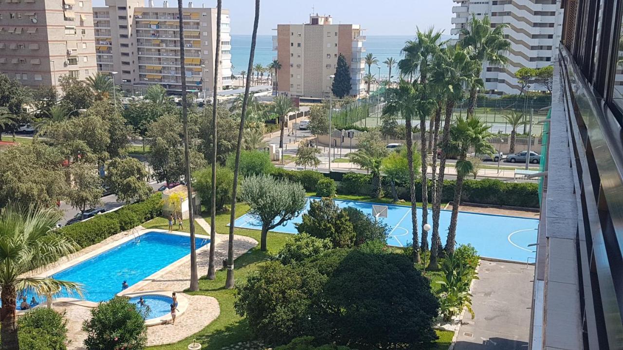 Apartament Los Planetas Аликанте Екстериор снимка
